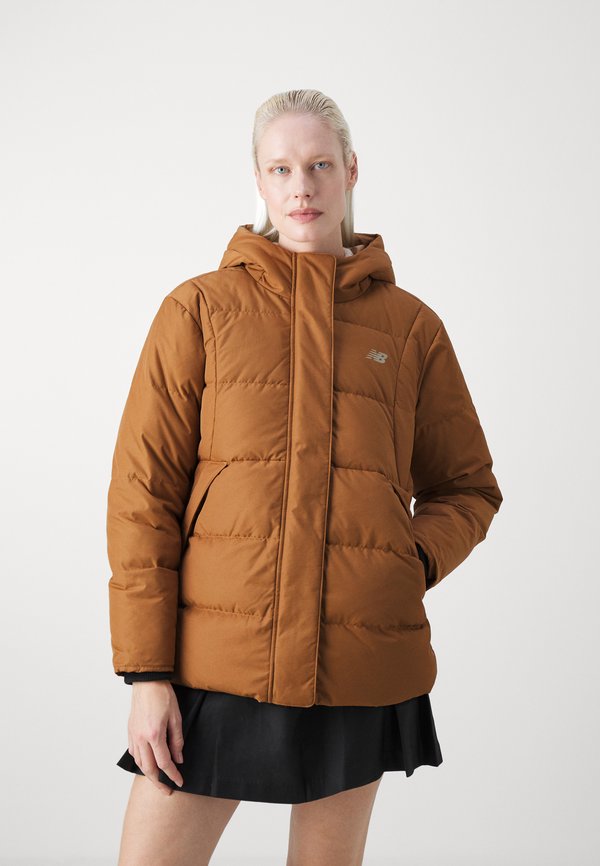 New Balance SOFT ALPINE ICON JACKET