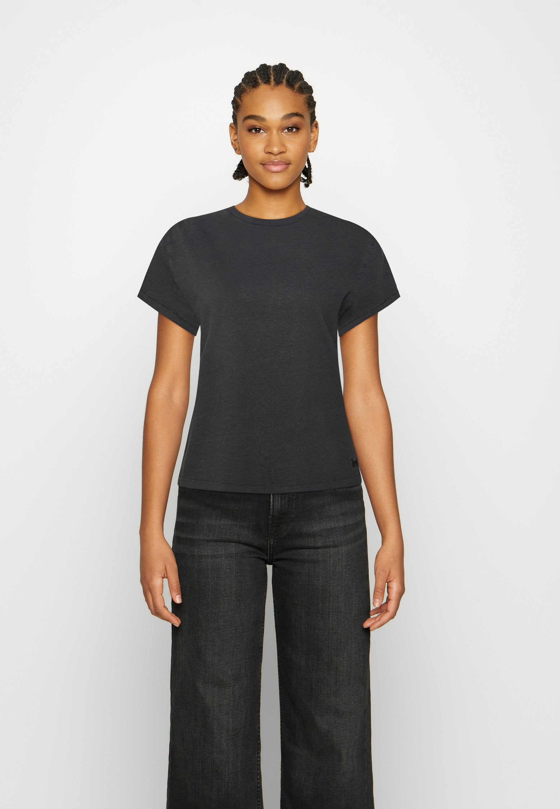 Levi's® CLASSIC FIT