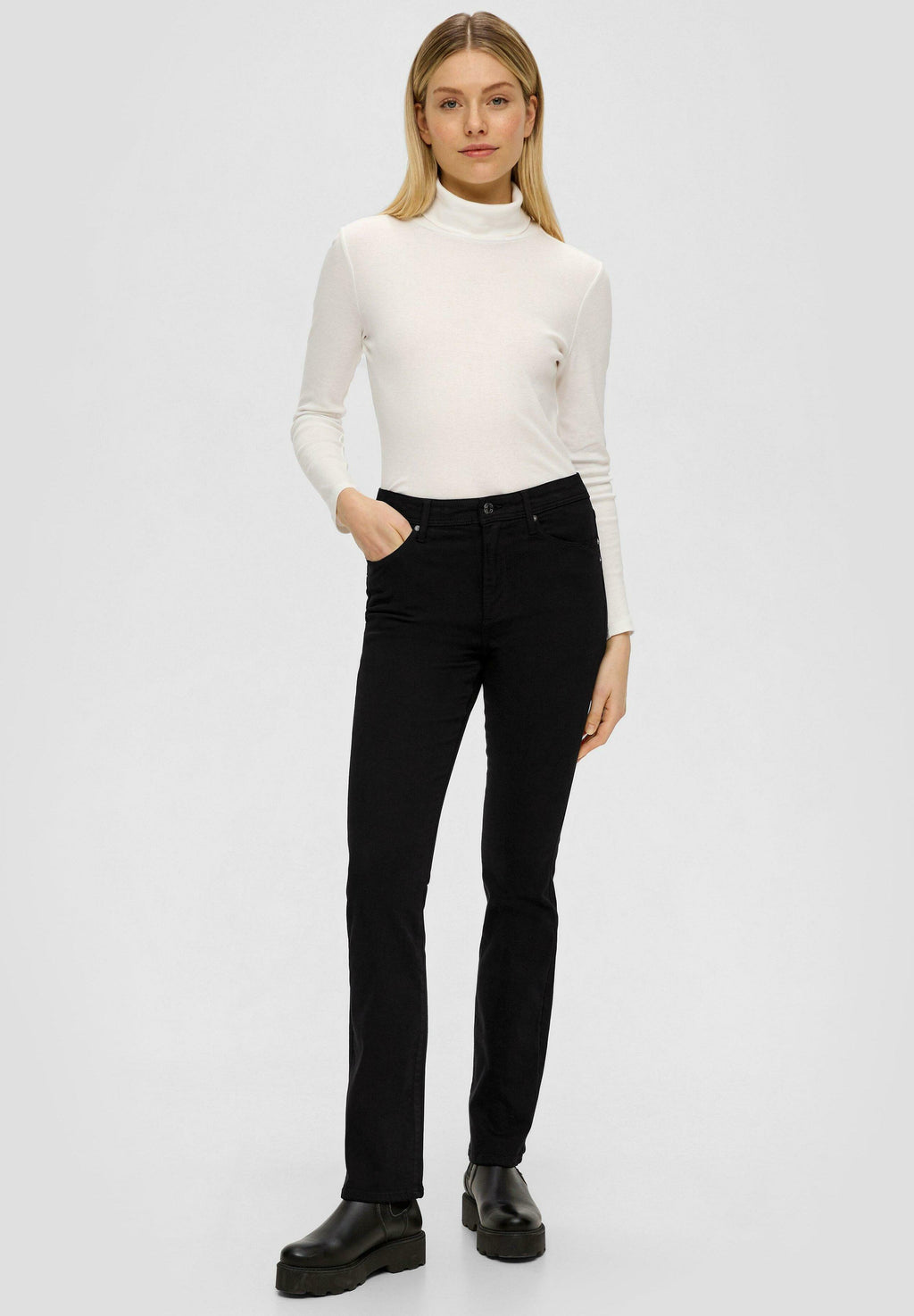 s.Oliver Jeans Bootcut Media 3