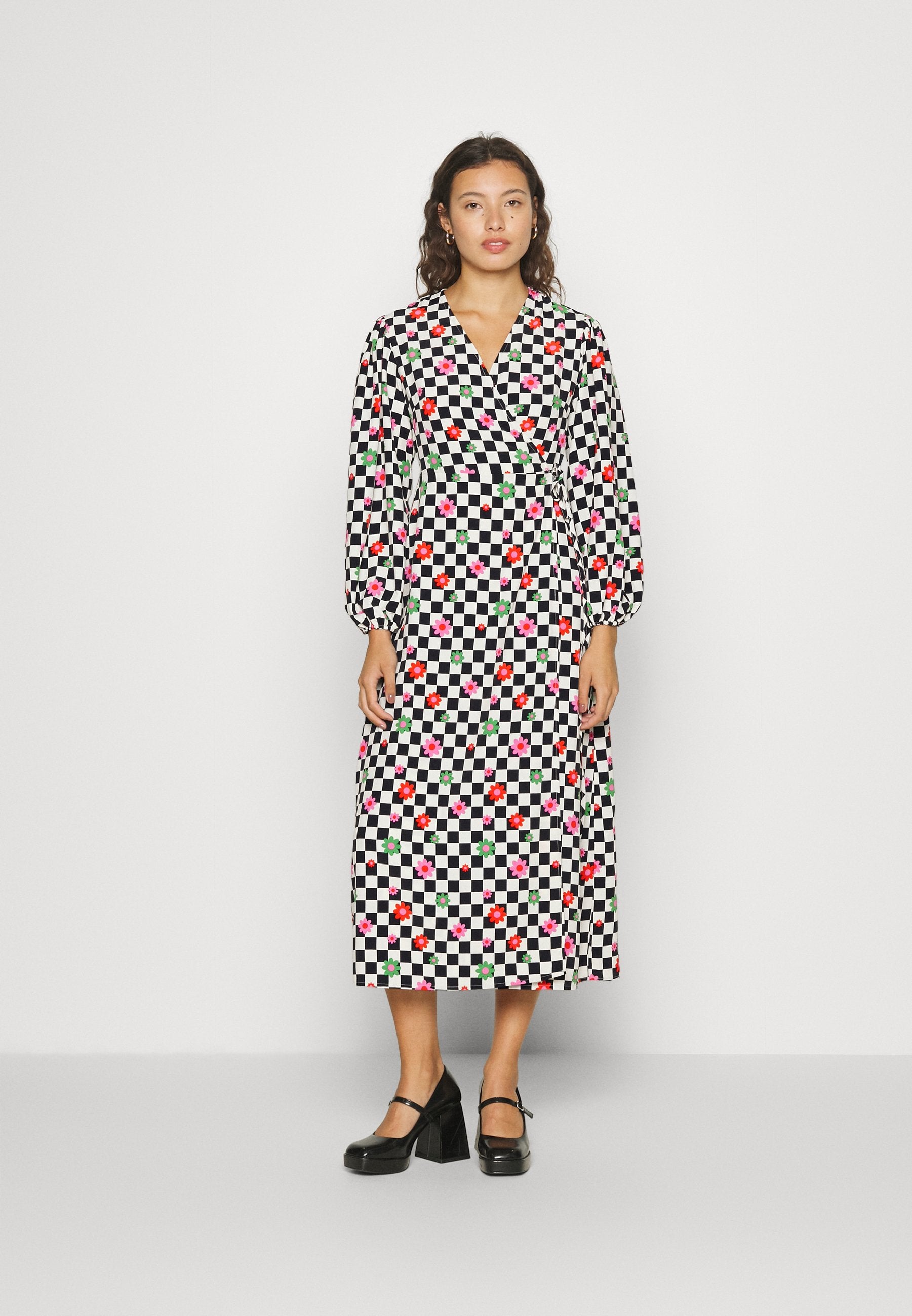 Glamorous WRAP MIDI DRESS LONG SLEEVES V NECK TIE DETAIL
