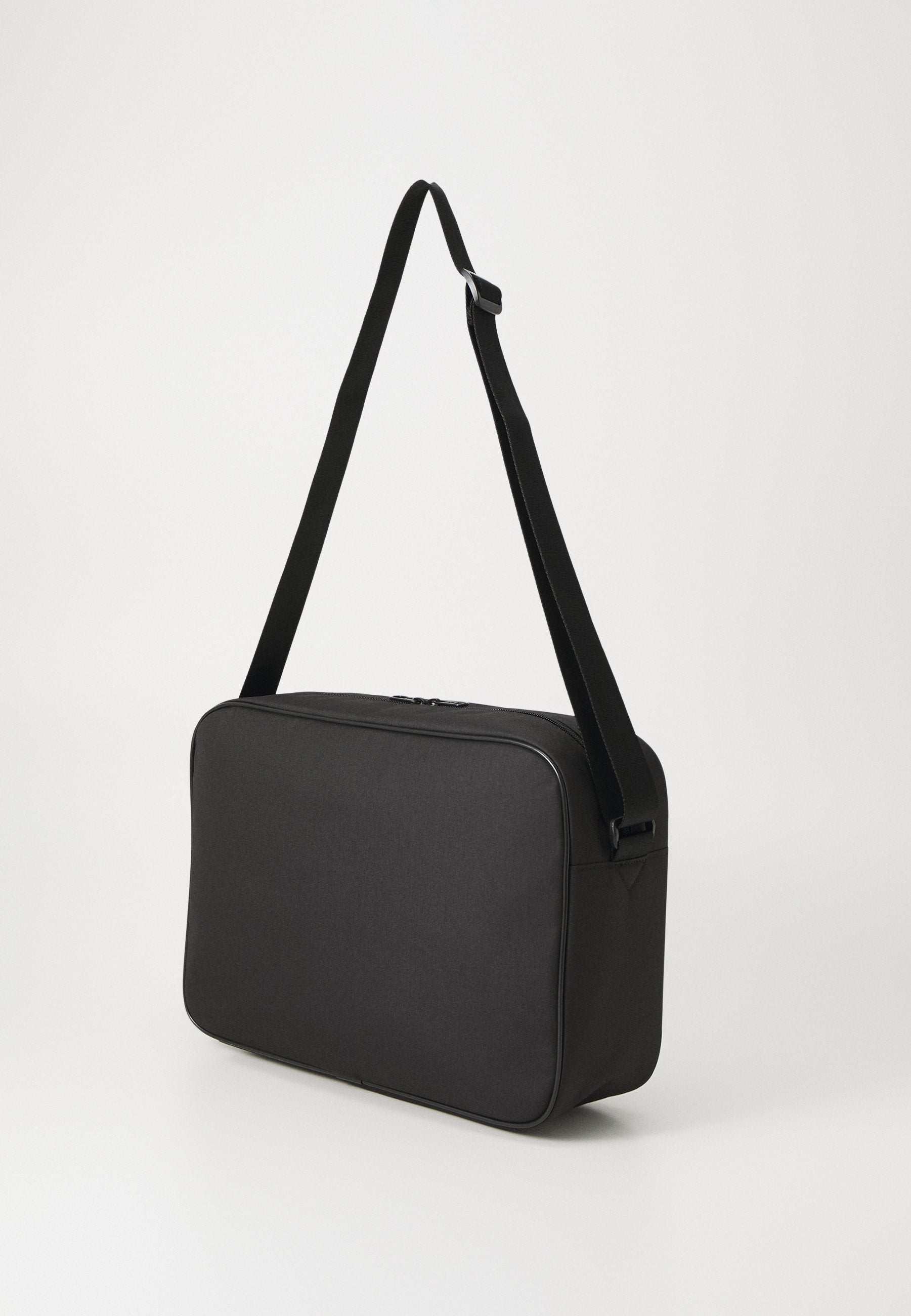 Puma CAMPUS MEDIUM REPORTER BAG UNISEX