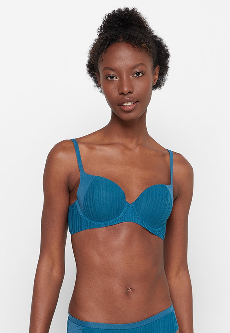 Triumph BODY MAKE-UP PATCHWORK