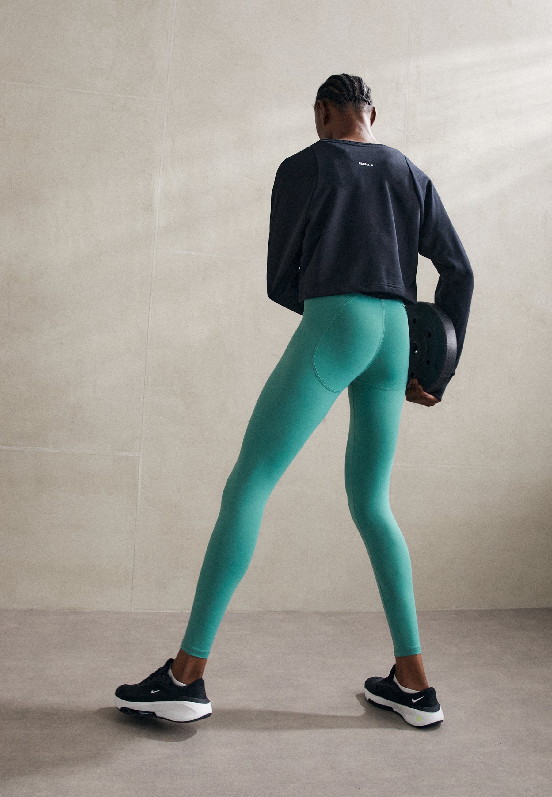 Nebbia WOMENS LONG SLEEVE
