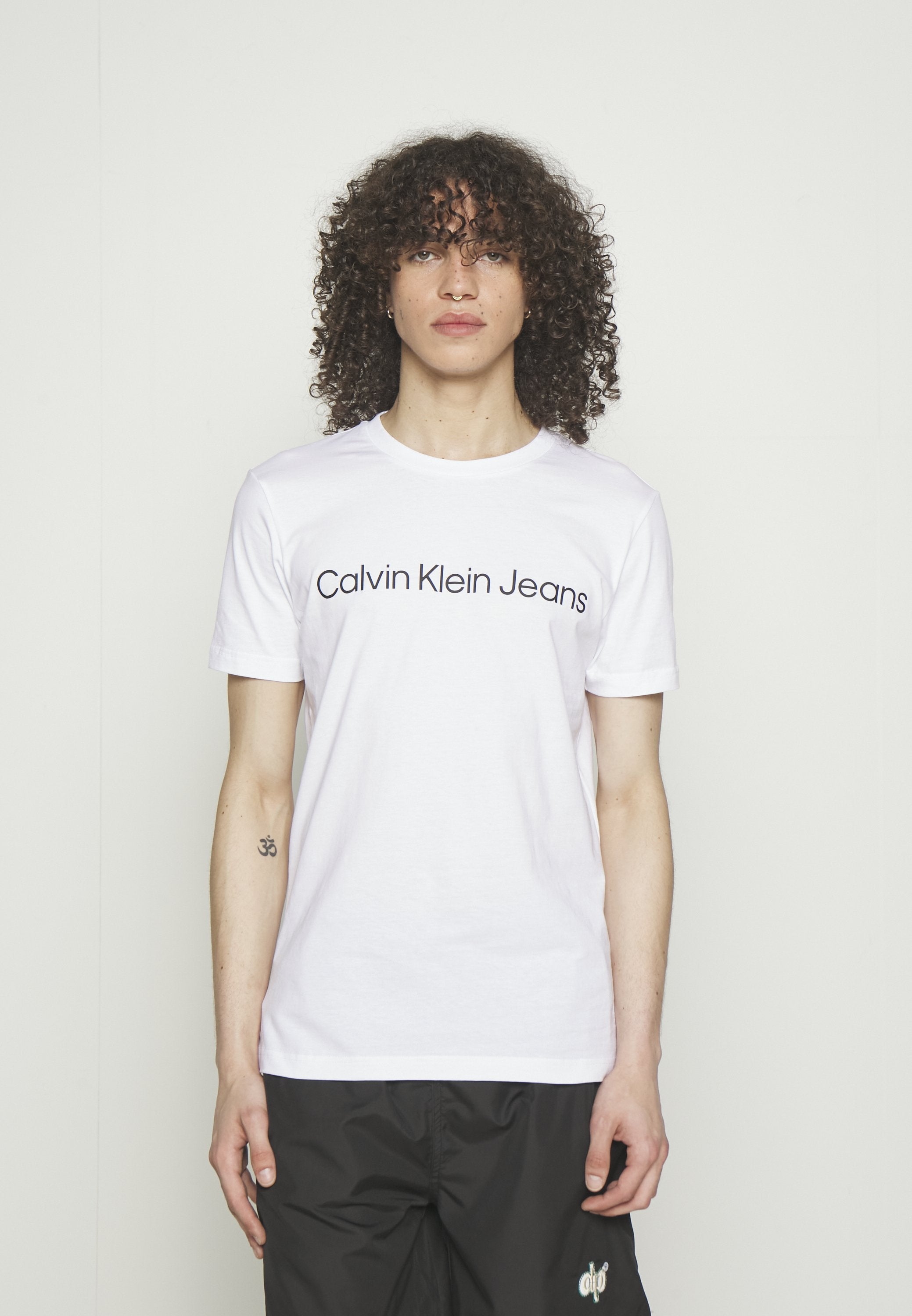Calvin Klein Jeans CORE INSTITUTIONAL LOGO SLIM TEE