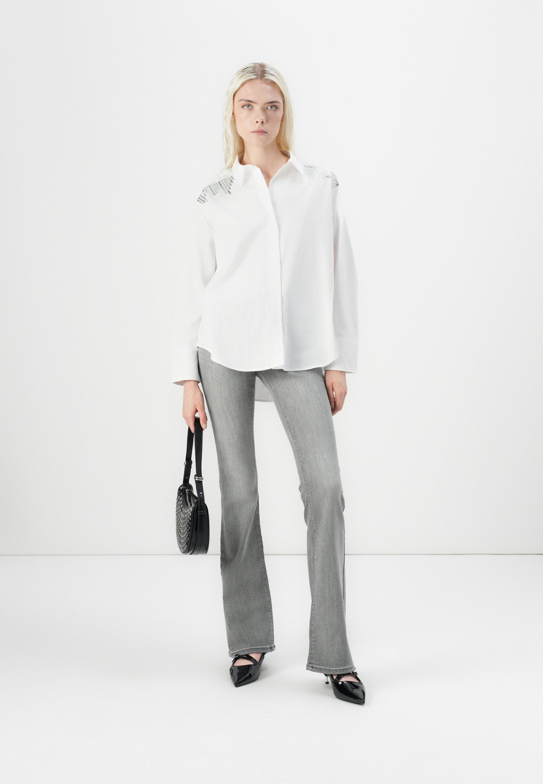 ONLOREGON LEANA LIFE SHIRT Media 2