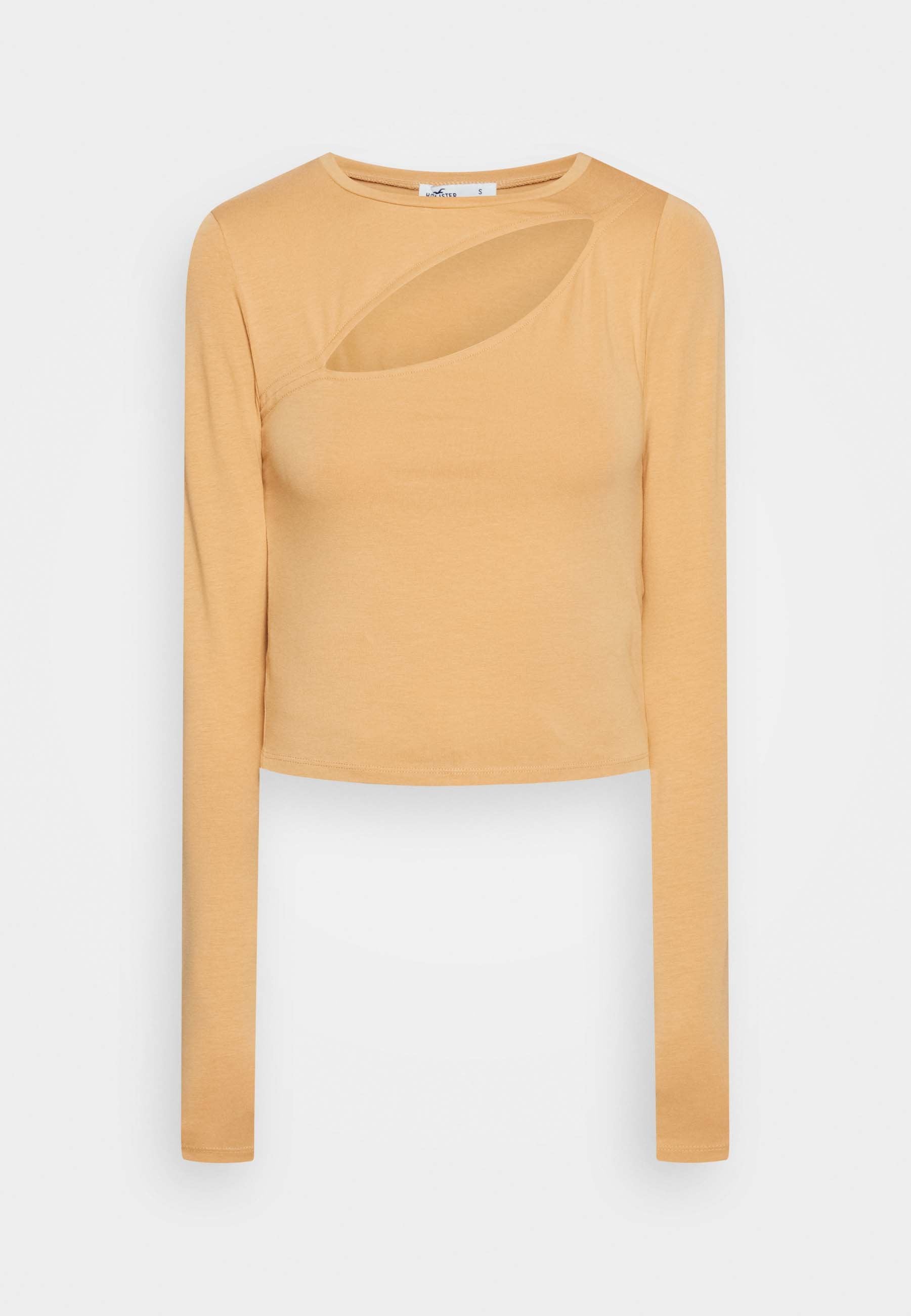 Hollister Co. DIAGONAL CUTOUT