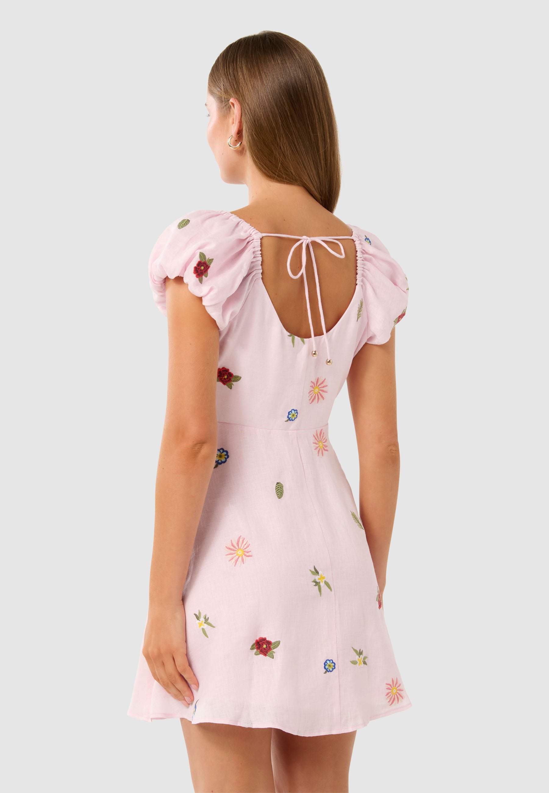 Forever New CLARA EMBROIDERED