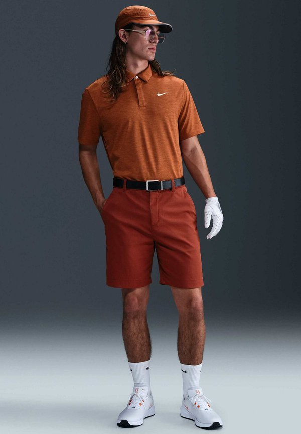 Nike Golf TOUR
