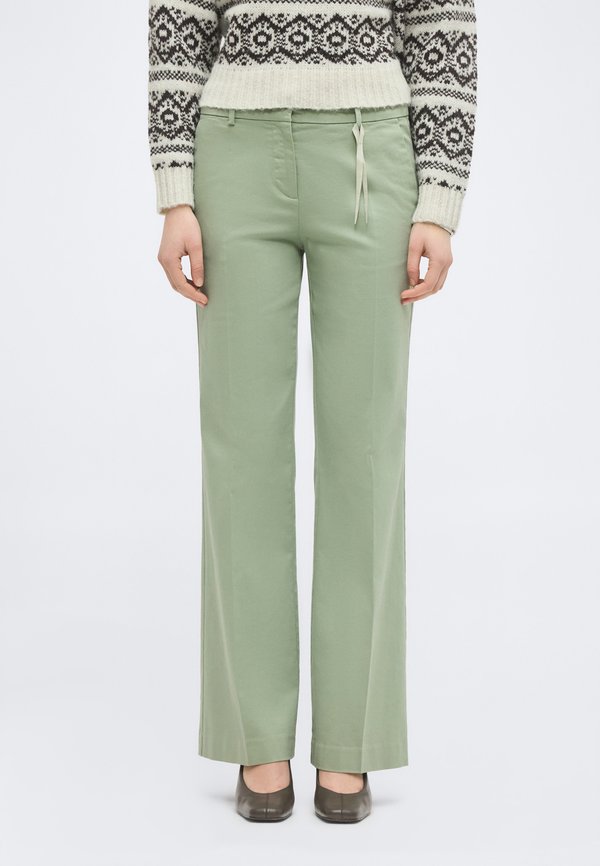 Marc O'Polo MODEL MARTHE FLARED MID WAIST