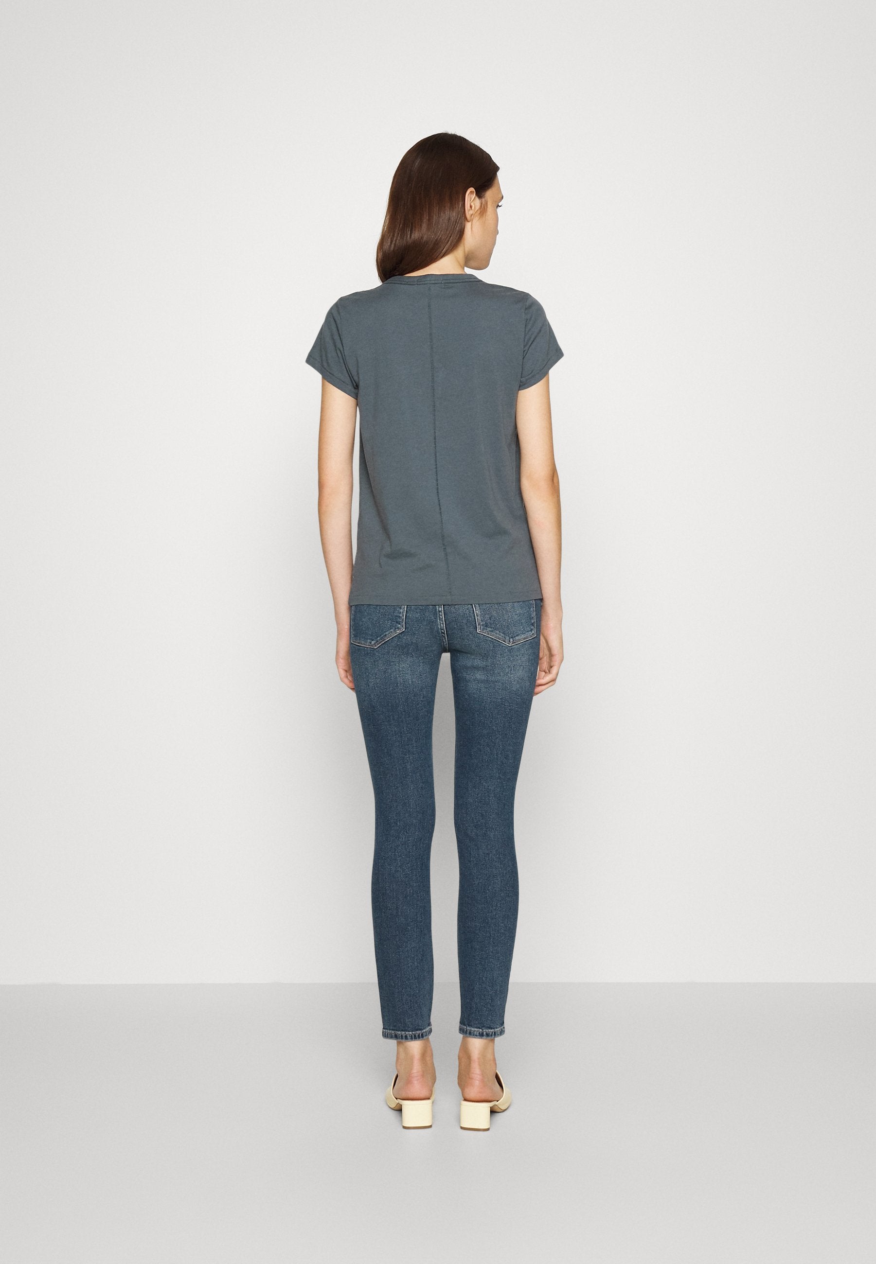 DL1961 FLORENCE SKINNY MID RISE INSTASCULPT ANKLE