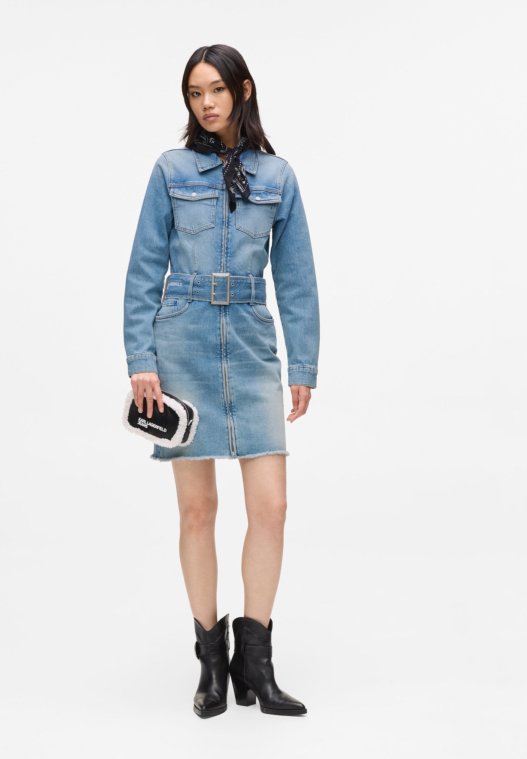 BELTED DENIM Media 2