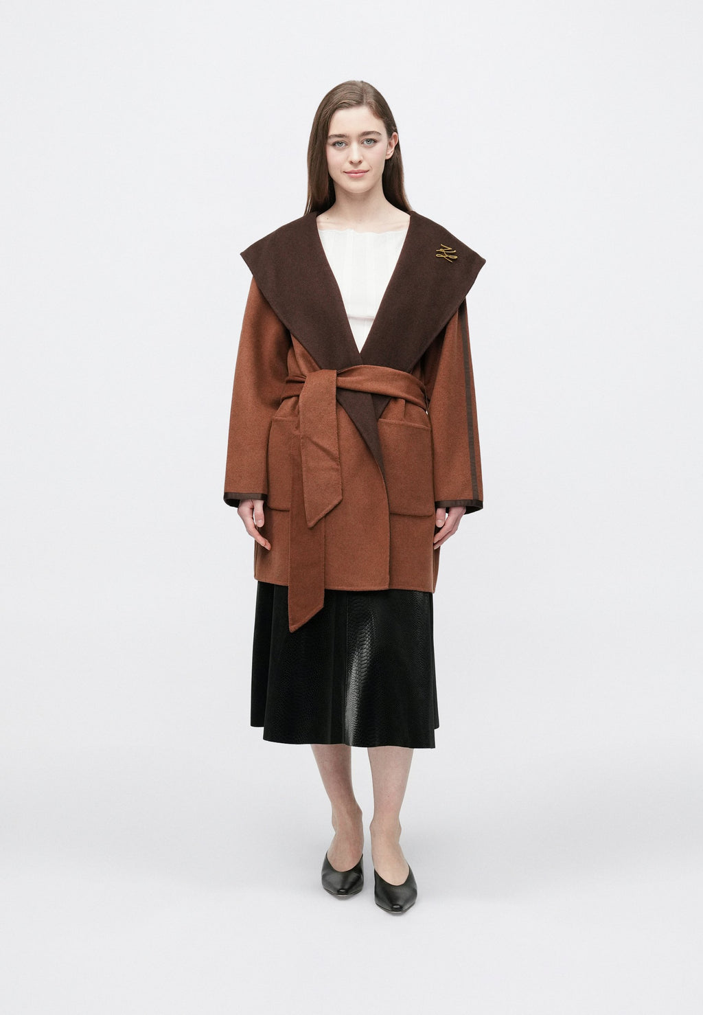 REVERSIBLE SOFT COAT Media 3
