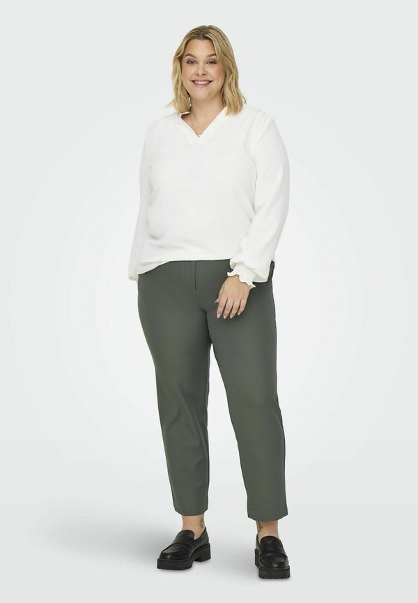ONLY Carmakoma Classic CARTHEA Straight Fit