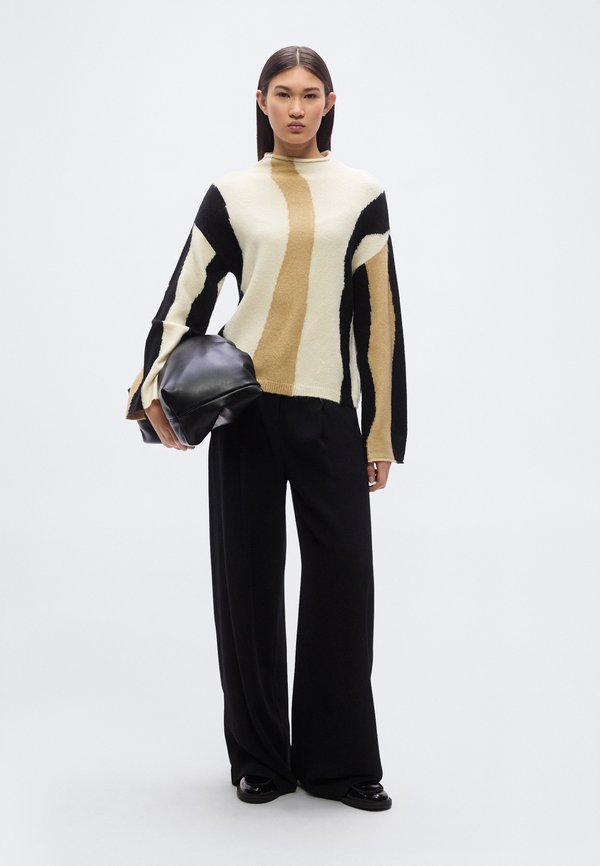 DKNY