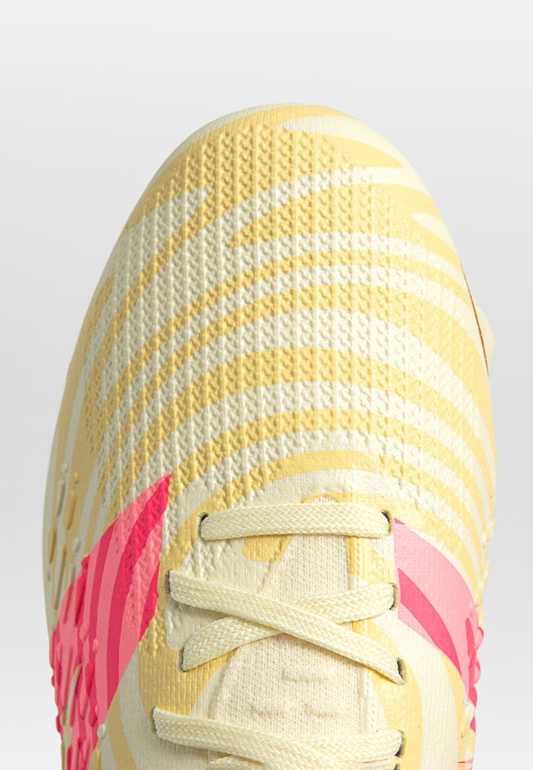New Balance ST1FLV4+RS