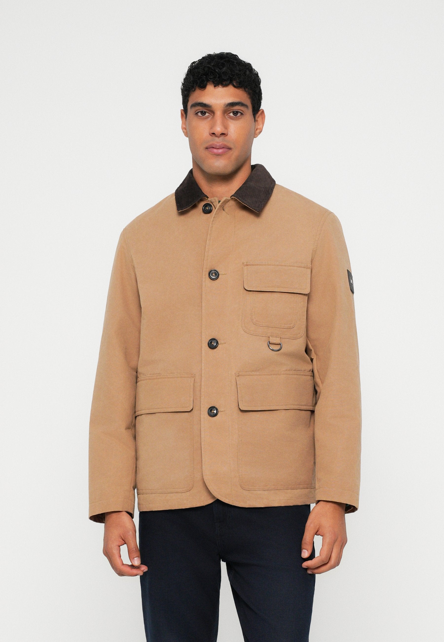 RELAXED WAXED BARN JACKET Media 3