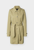 Beiger knielanger Trenchcoat mit Knopfleiste, Taillengürtel, Schulterklappen und langen Ärmeln.