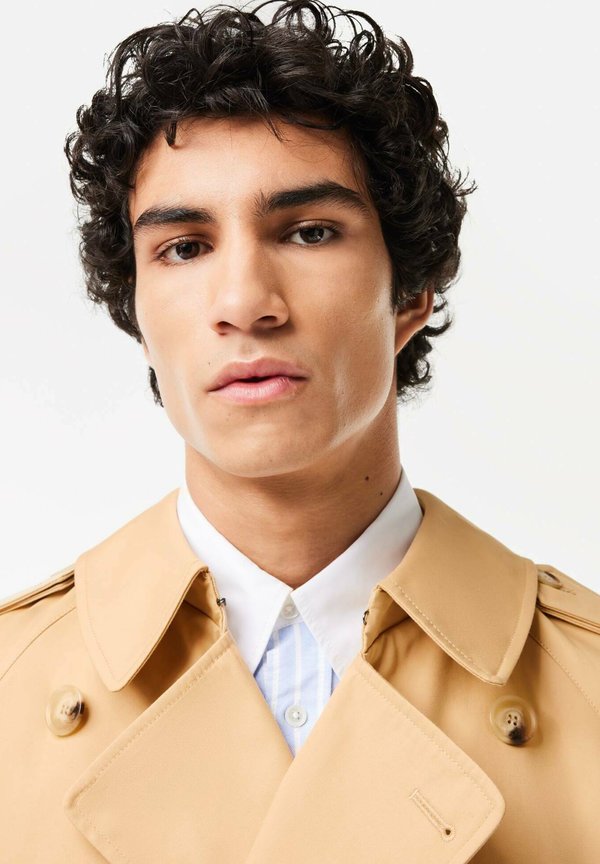 Lacoste ESSENTIAL
