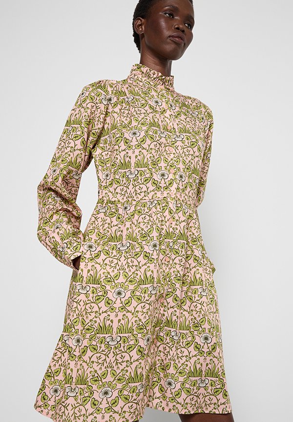 Barbour ISABELLA
