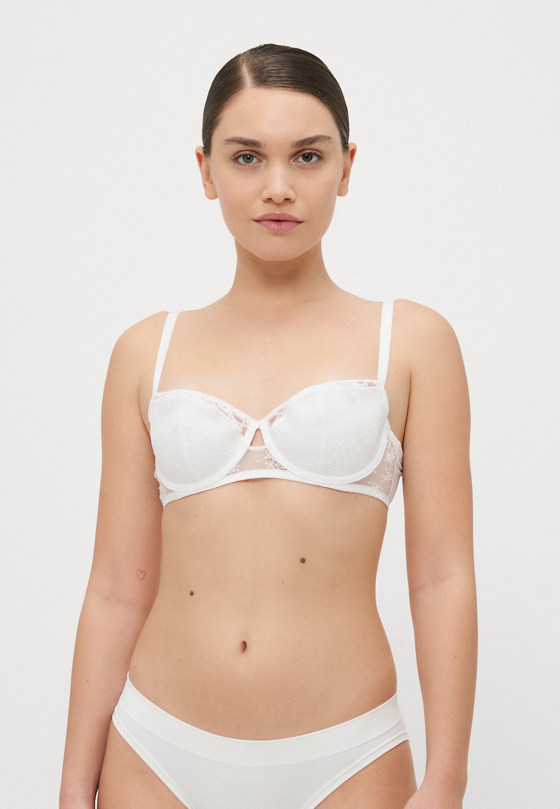 HALF CUP BRA Media 3
