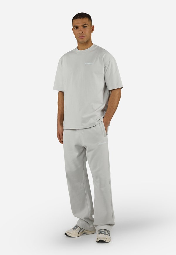 Pegador LOGO OVERSIZED TEE