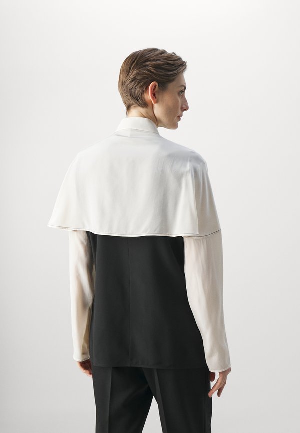 Victoria Beckham BOW