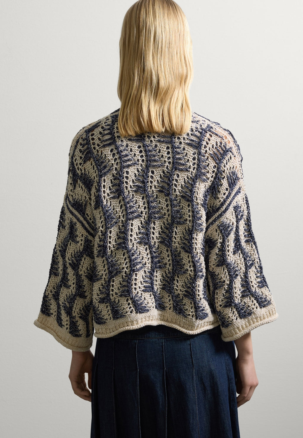 Stefanel OPEN CONTRASTING MOTIF.