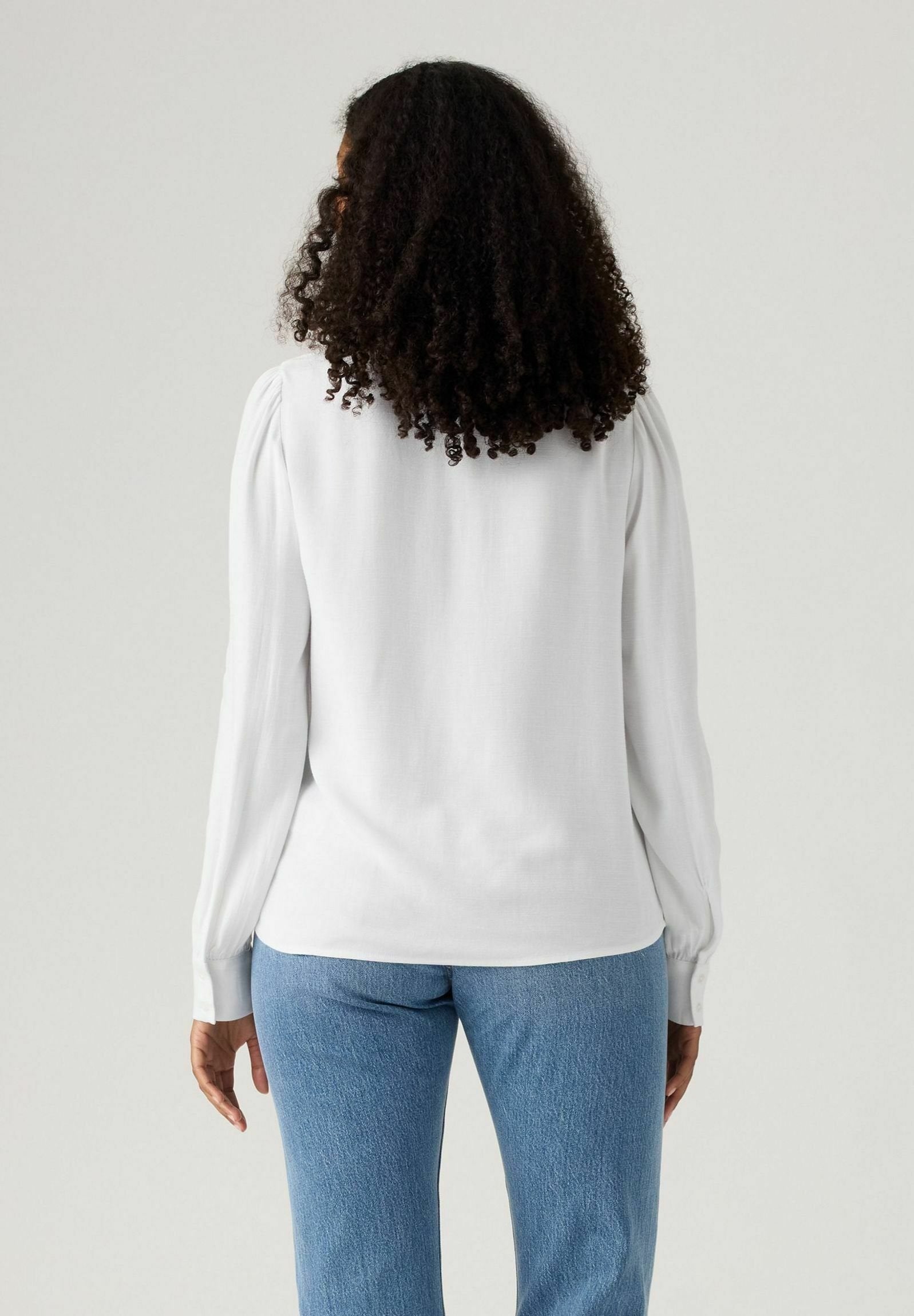 Levi's®