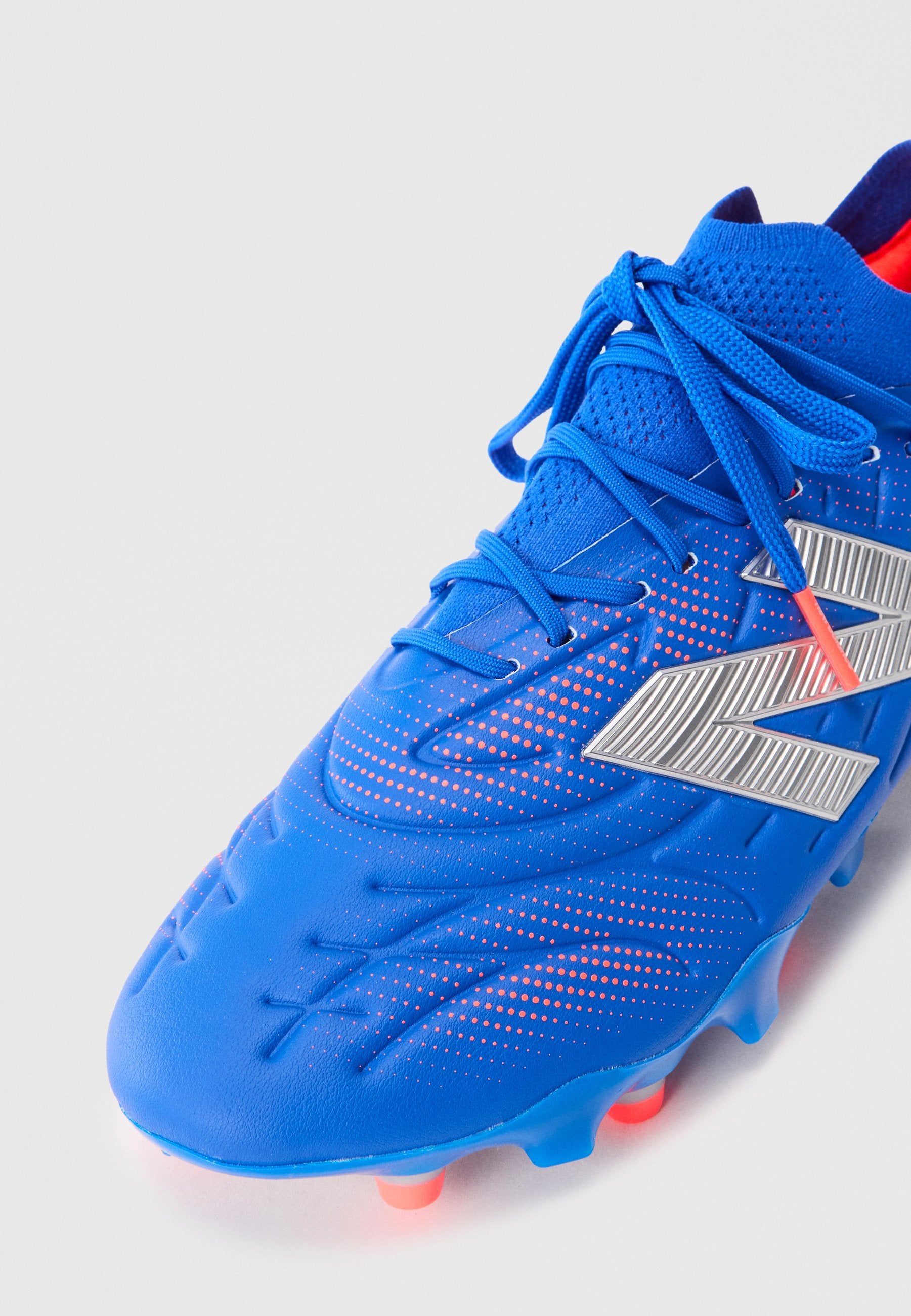 New Balance TEKELA V5 PRO