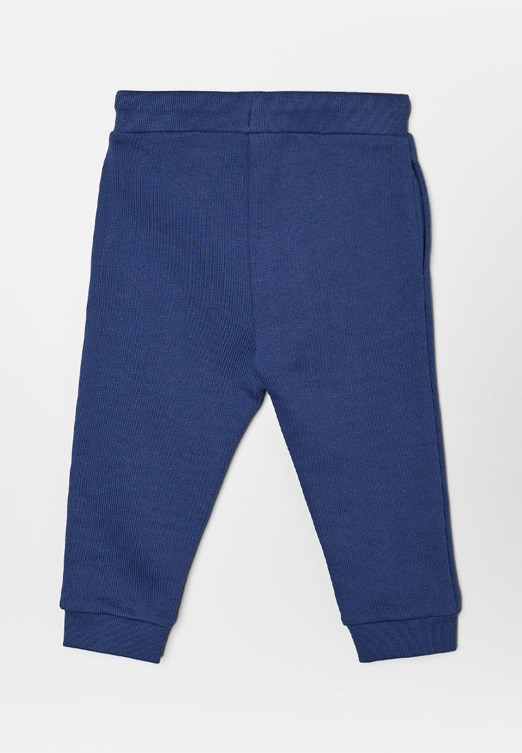 Lyle & Scott