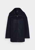 ONLASTA ZIP COAT Media 1