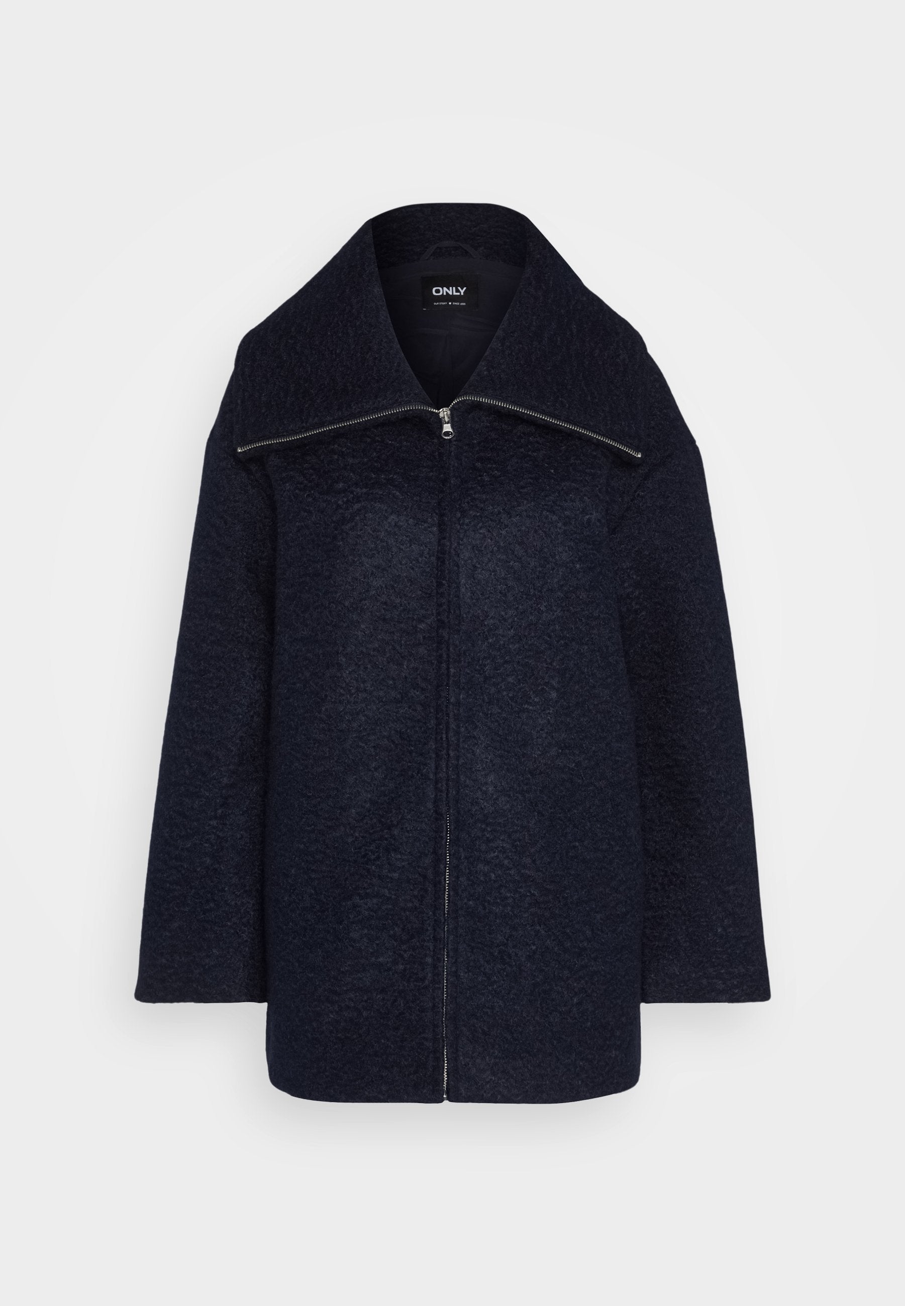 ONLASTA ZIP COAT Media 1