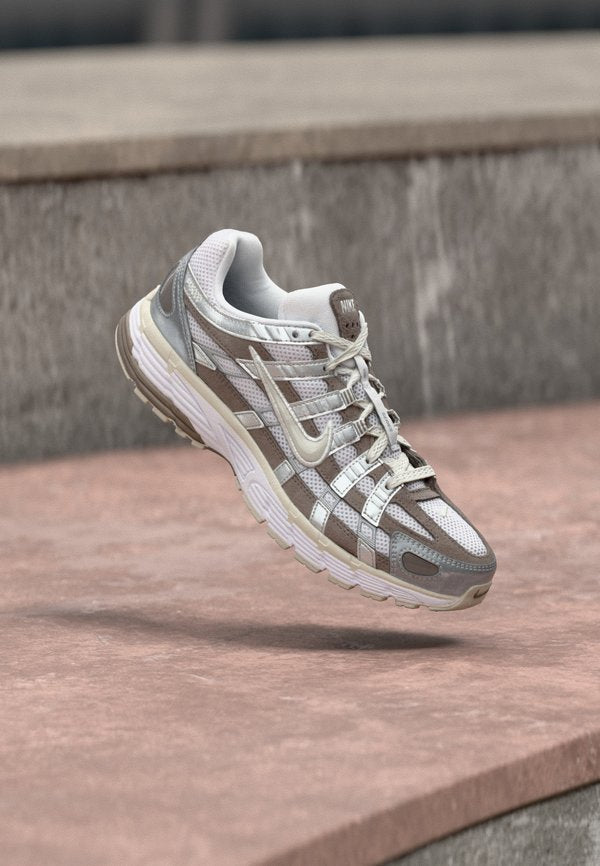 Nike Sportswear P 6000 - Trainers - white/light bone/metallic silver-coloured/cave stone