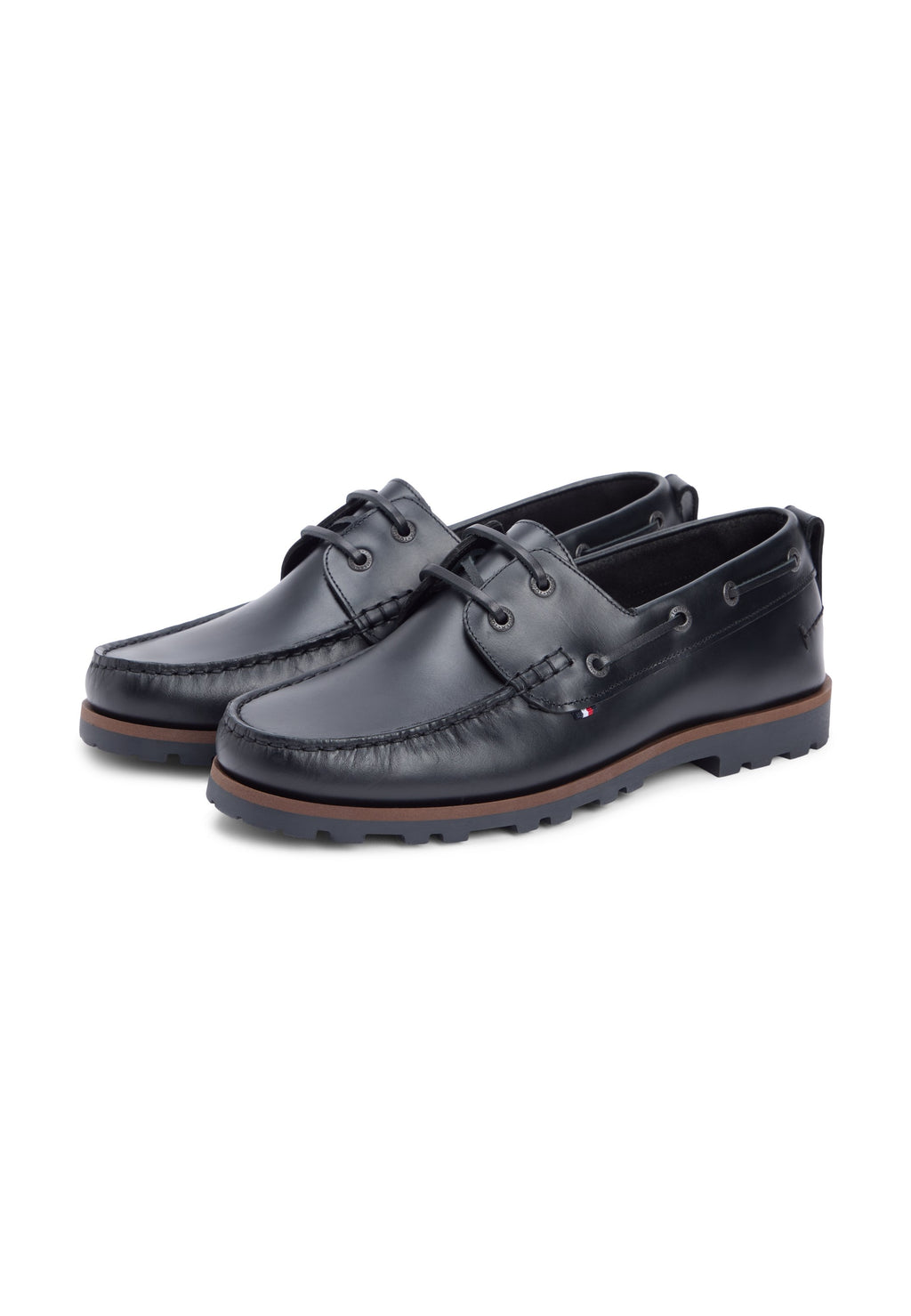 LEATHER CLEAT LIGHTWEIGHT BOAT SHOES Media 2