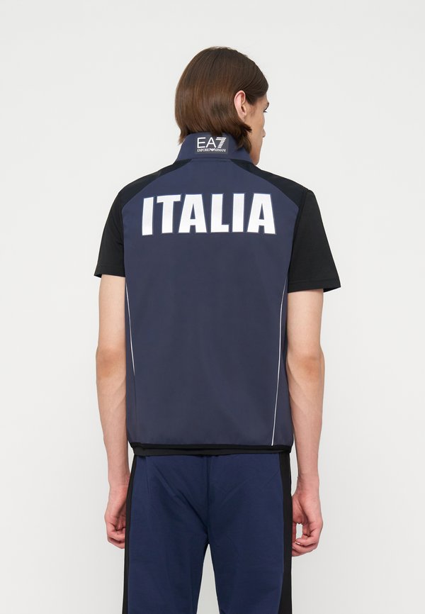 EA7 Emporio Armani