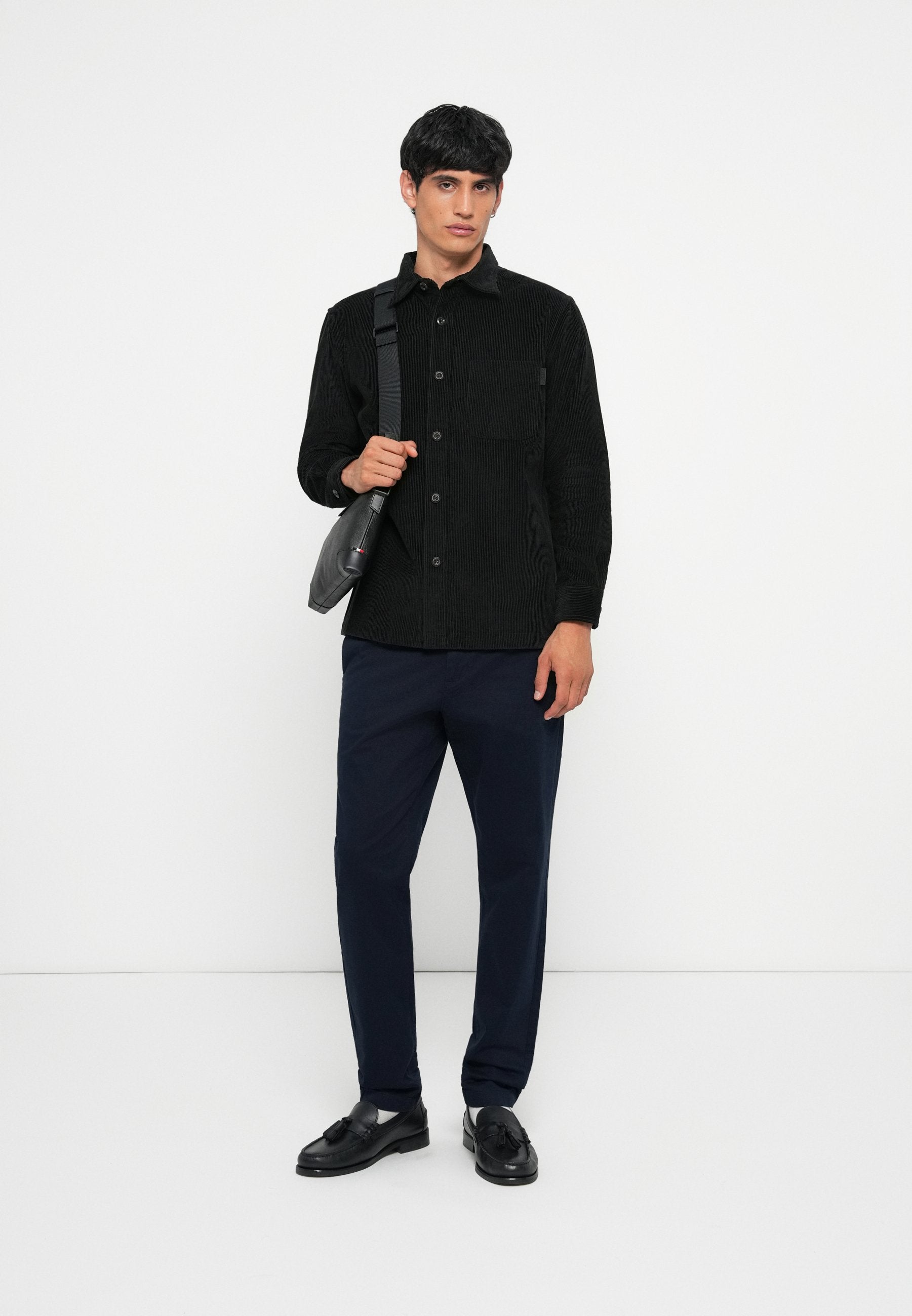 OVERSHIRT Media 2