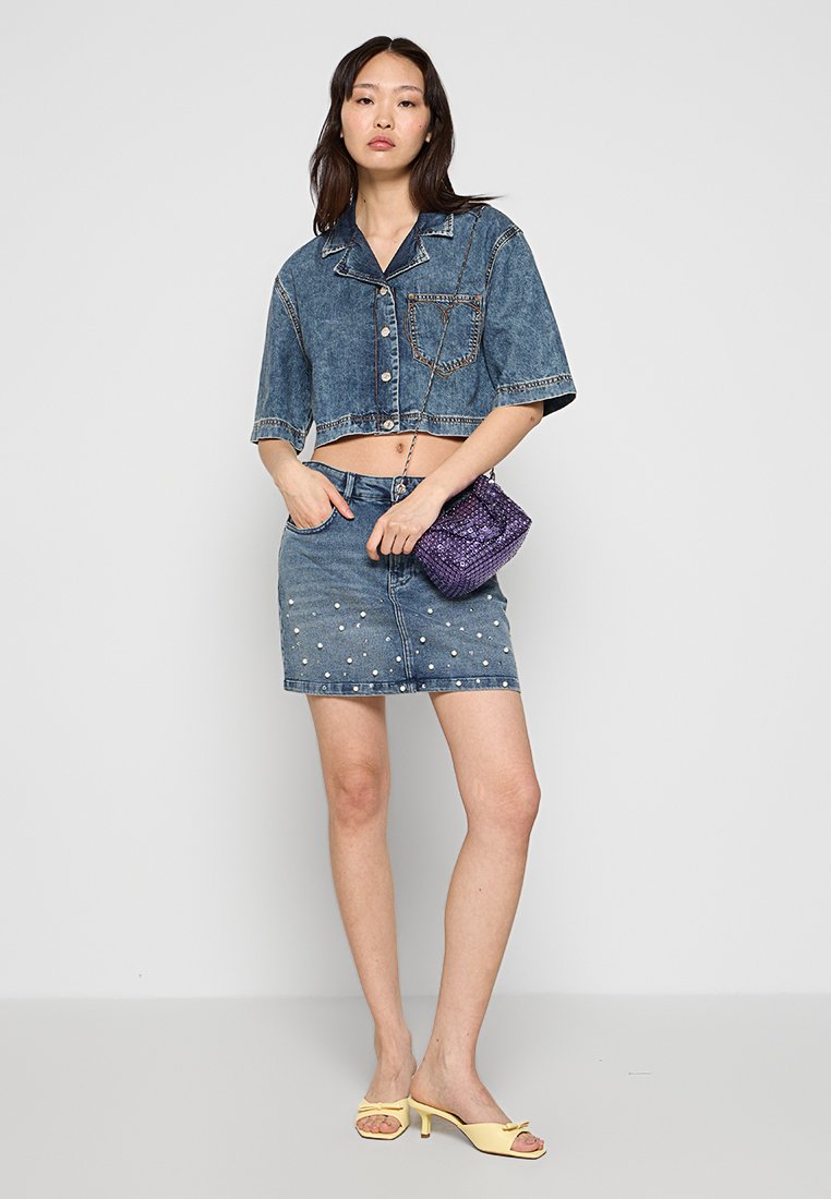 MOSCHINO JEANS