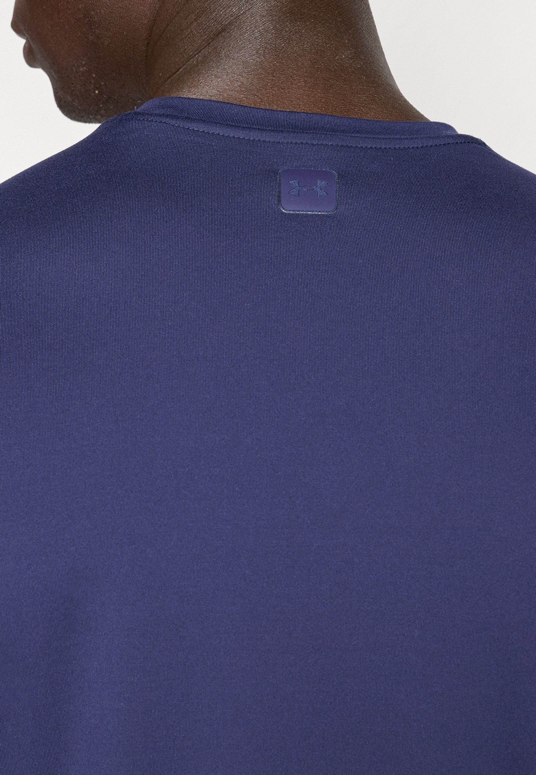Under Armour MERIDIAN