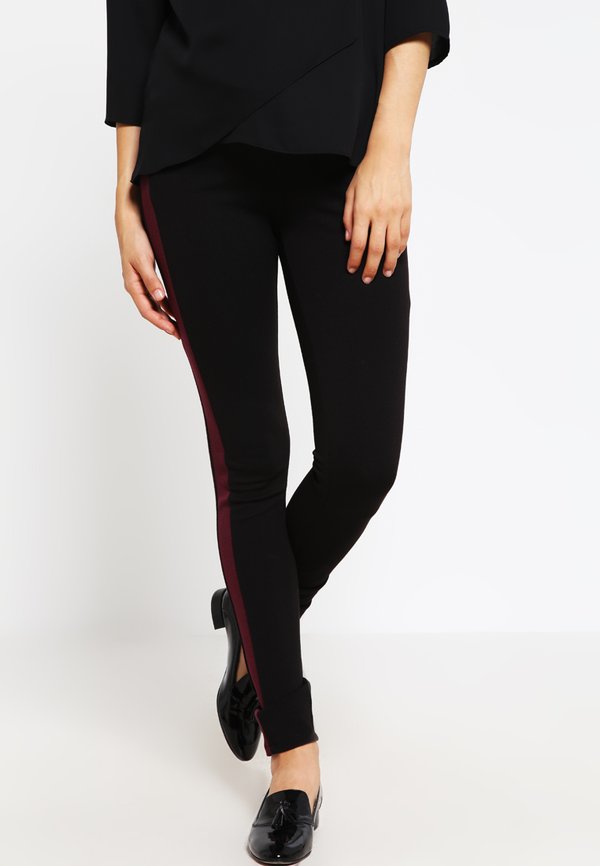 Esprit Maternity
