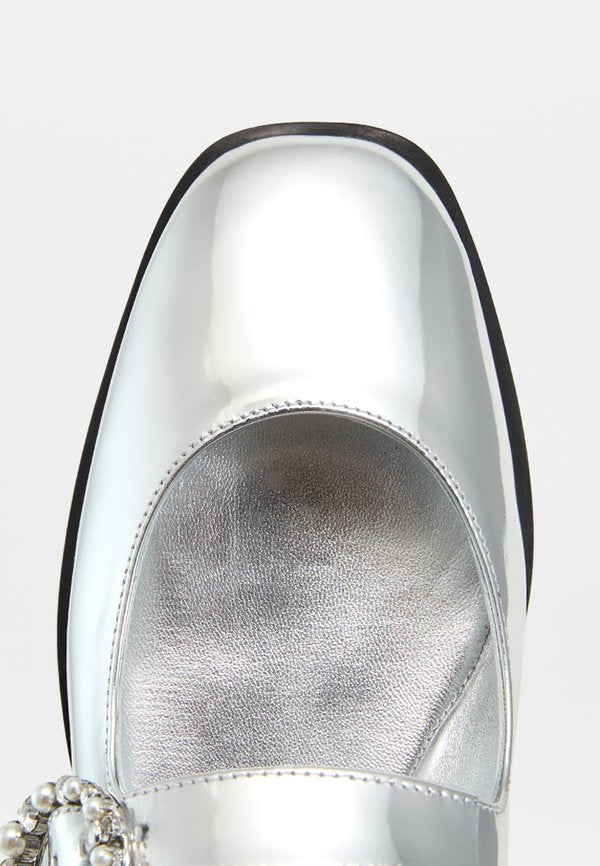 Stuart Weitzman LORALEI
