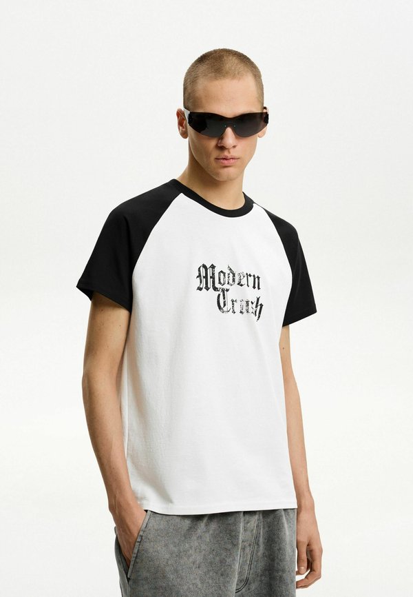 Bershka SHORT SLEEVE