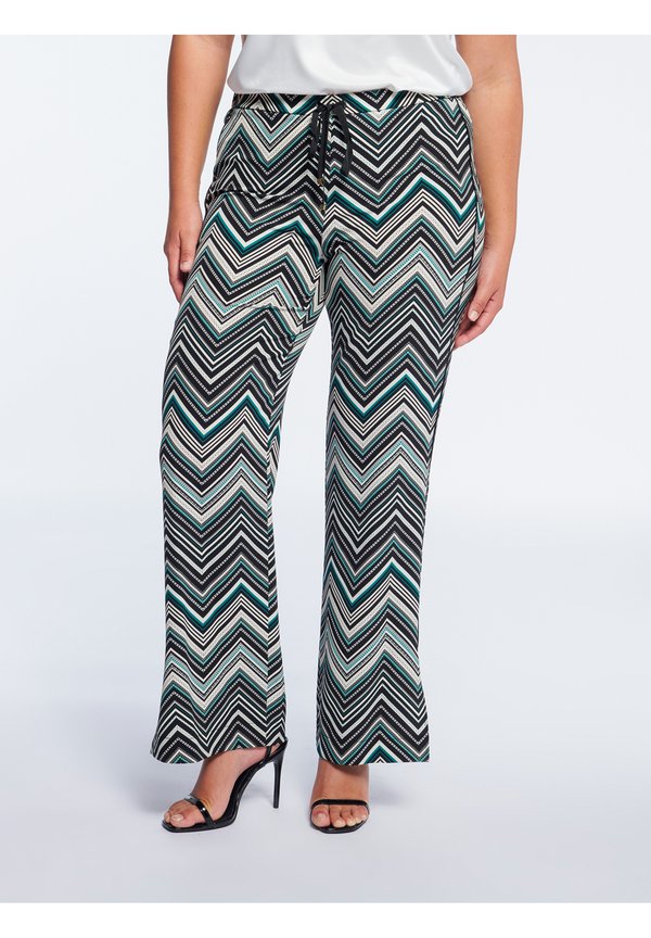Fiorella Rubino  MIT CHEVRON-PRINT