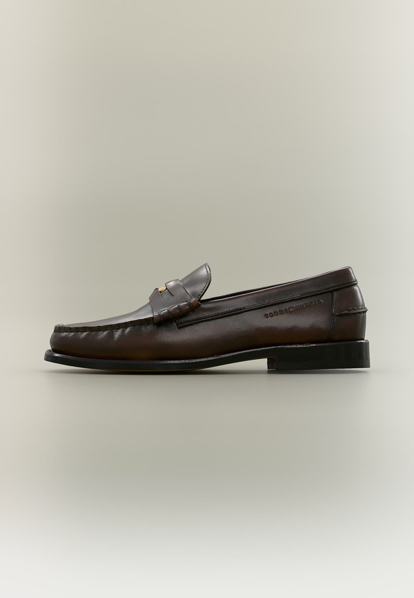Tommy Hilfiger LOAFER - Slip-ons - brushed brown