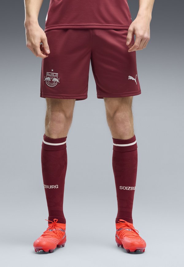 Puma FC RB SALZBURG 26/27 SHORTS - Sports shorts - team regal red- white