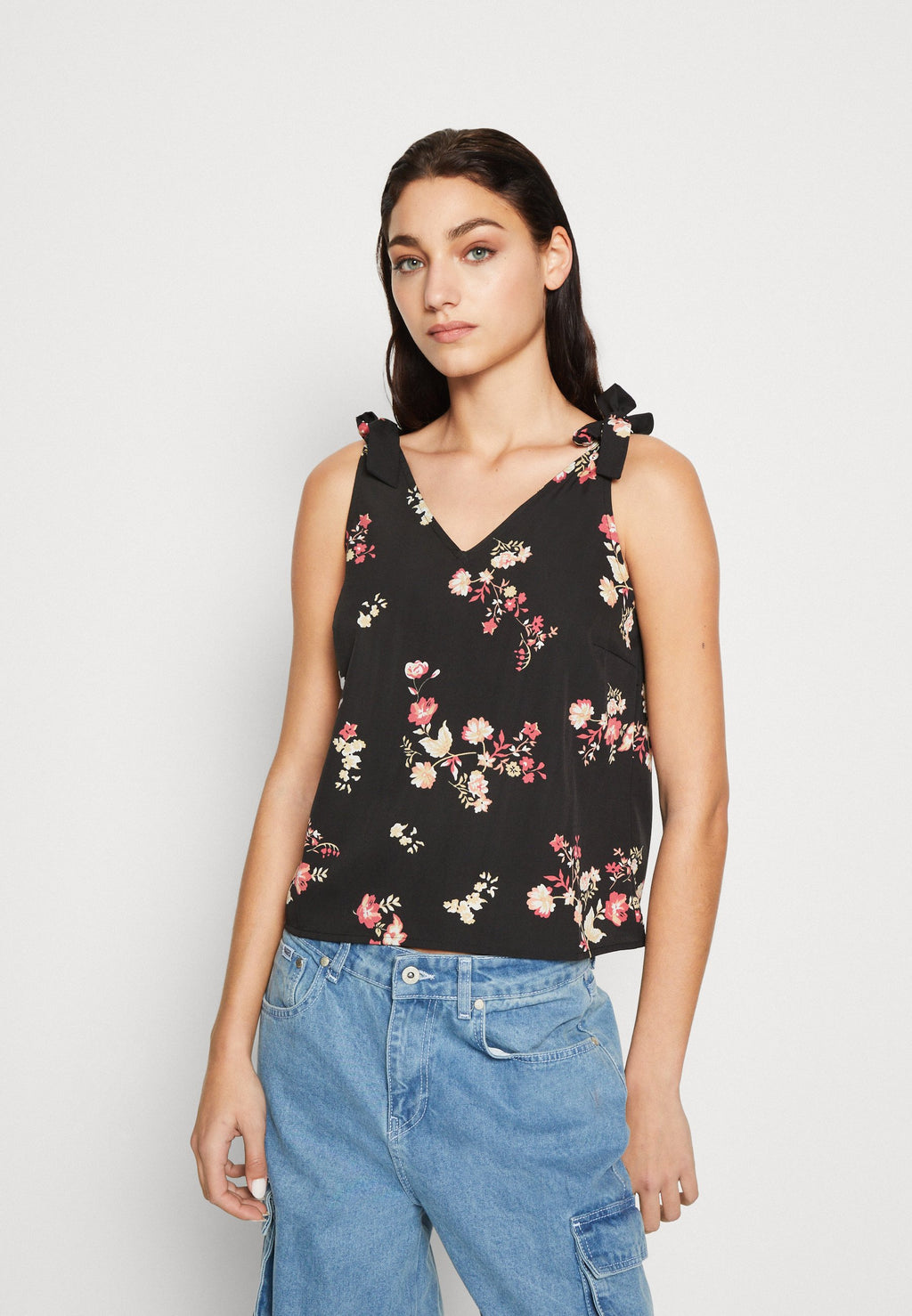 Pieces PCLILIANA V NECK