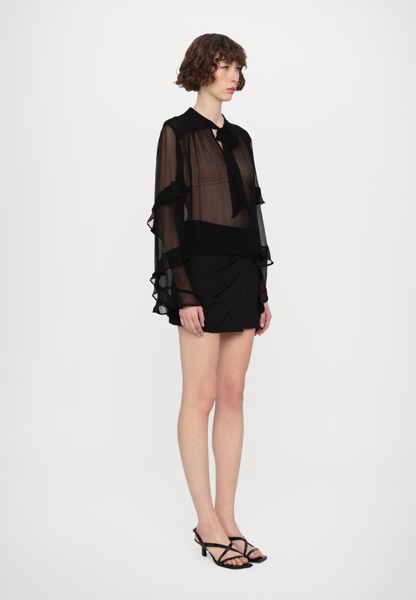 DESIGNERS REMIX EXCLUSIVE IOLA