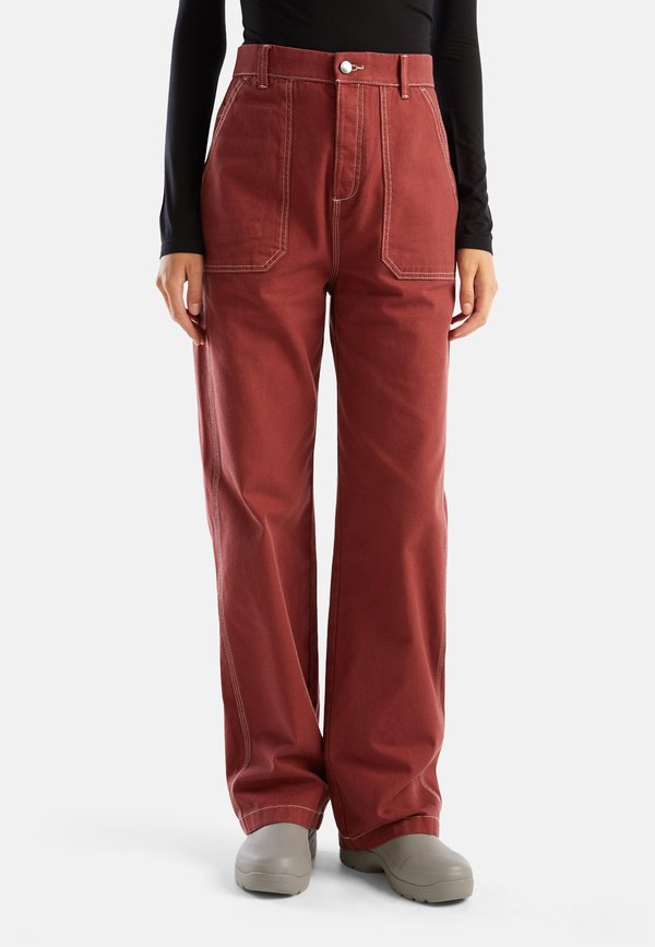 United Colors of Benetton  STRAIGHT-LEG