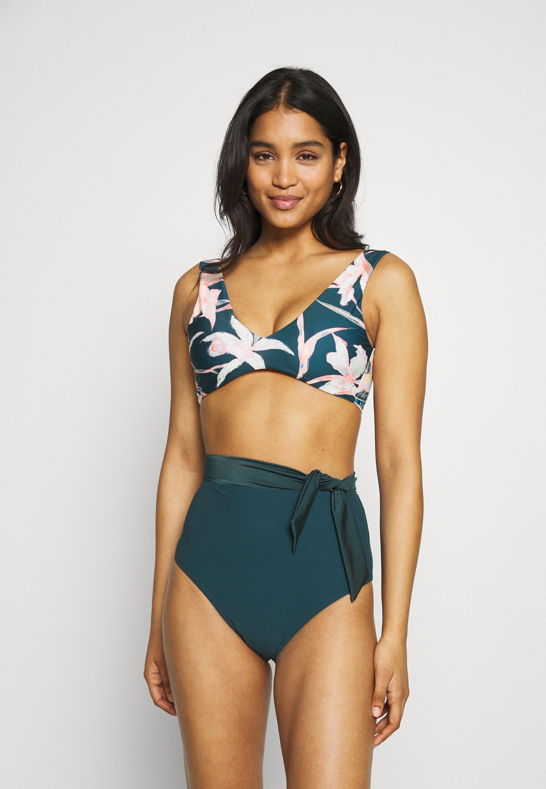 Maaji BASSWOOD BANANAFIXED HALTER