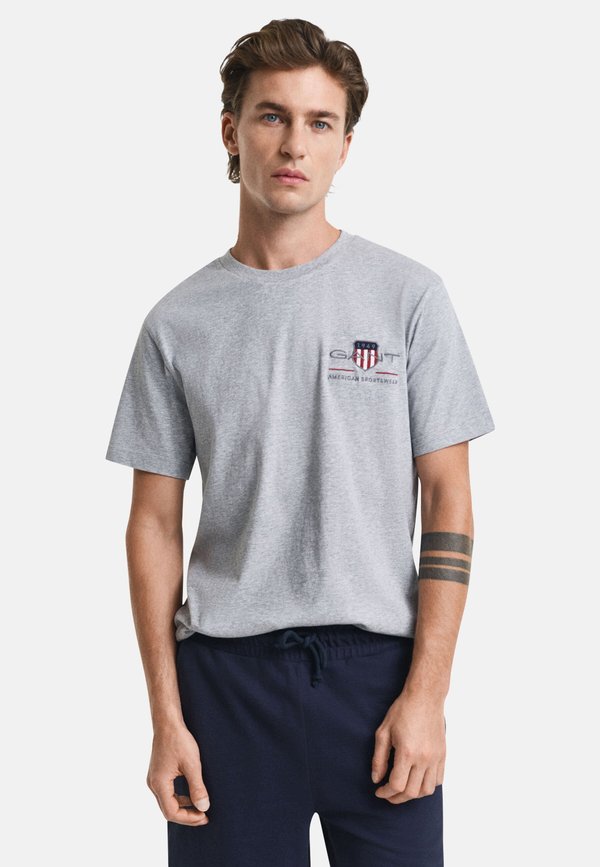 GANT EMBROIDERED ARCHIVE SHIELD