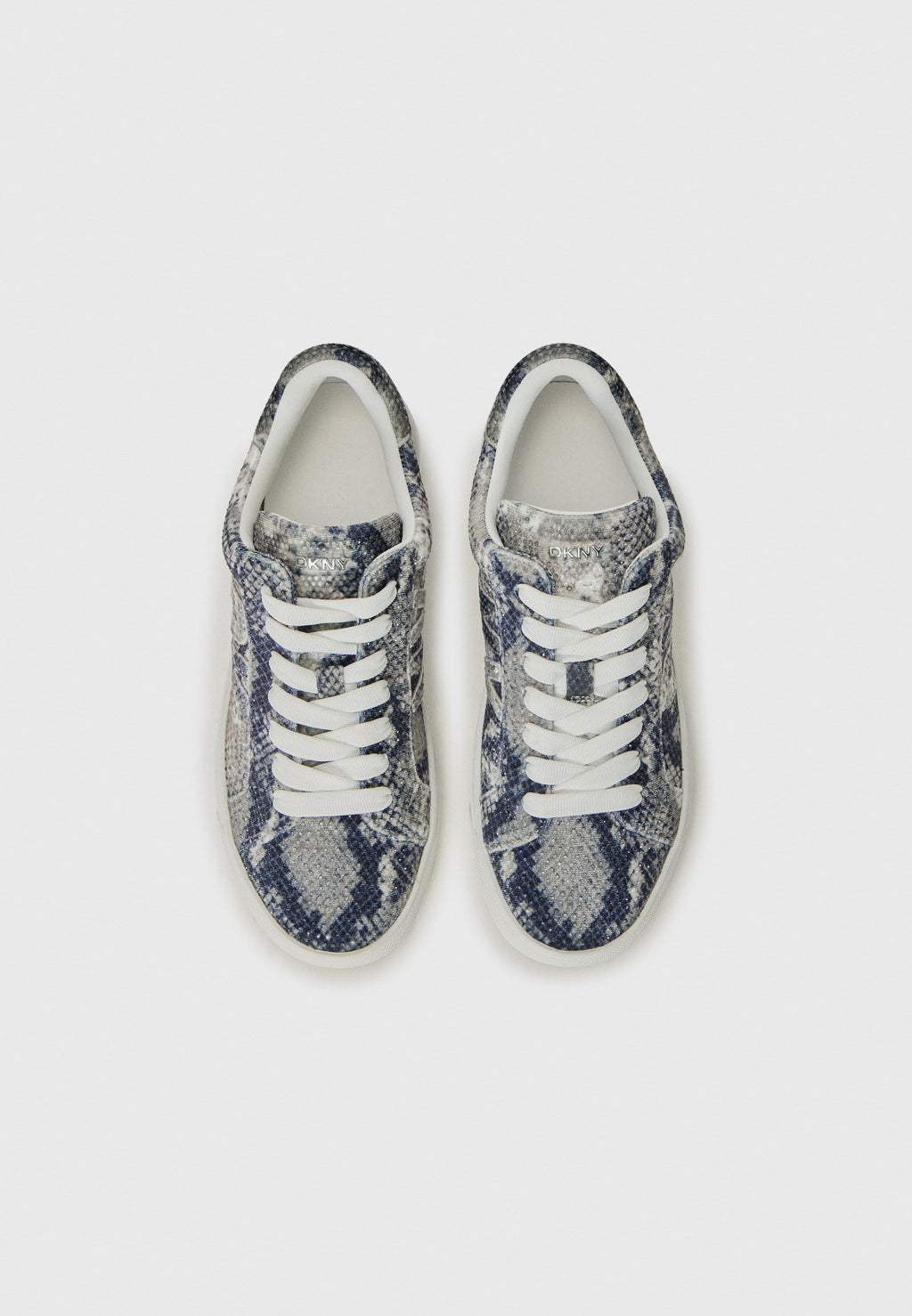 DKNY ABENI LACE UP SNEAKER